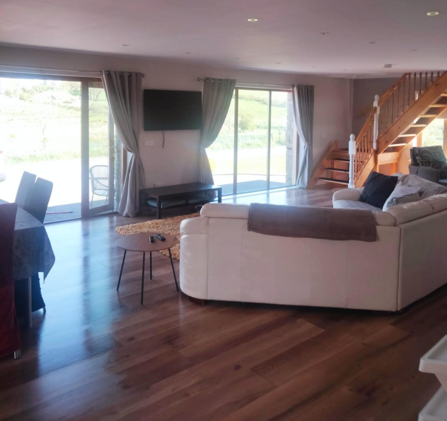 This Is It - Along The Coast Foghill Exterior photo